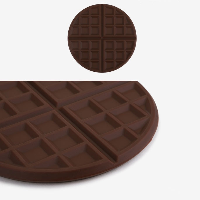 Dailylike Bonbon Silicone Trivet - Waffle Chocolate