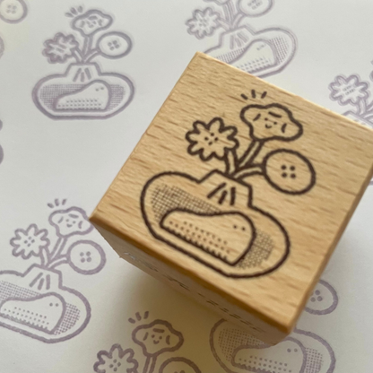 Cocoonpoppy Illustrated Rubber Stamp - Botanical Vase