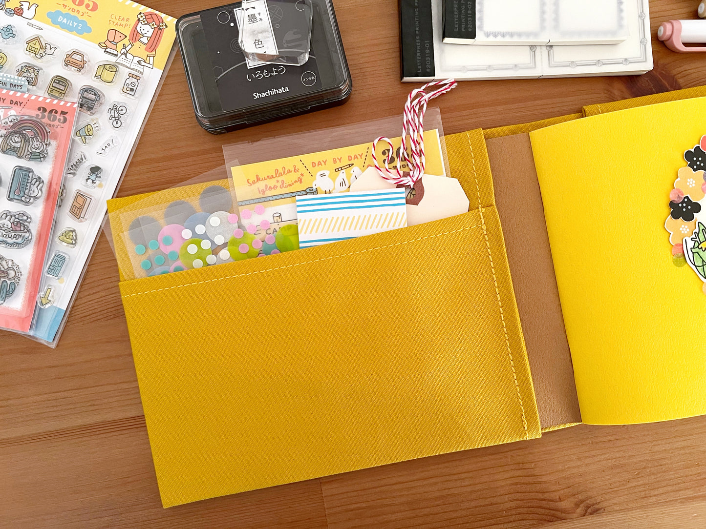 Sakuralala SEVEN Notebook & Cover Starter Set - #10 Yoru (Black)