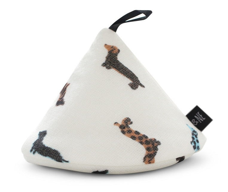 &NE Triangular Pot Holder