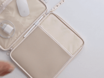 Iconic Cottony 13 Inch Clear Cover Laptop Case