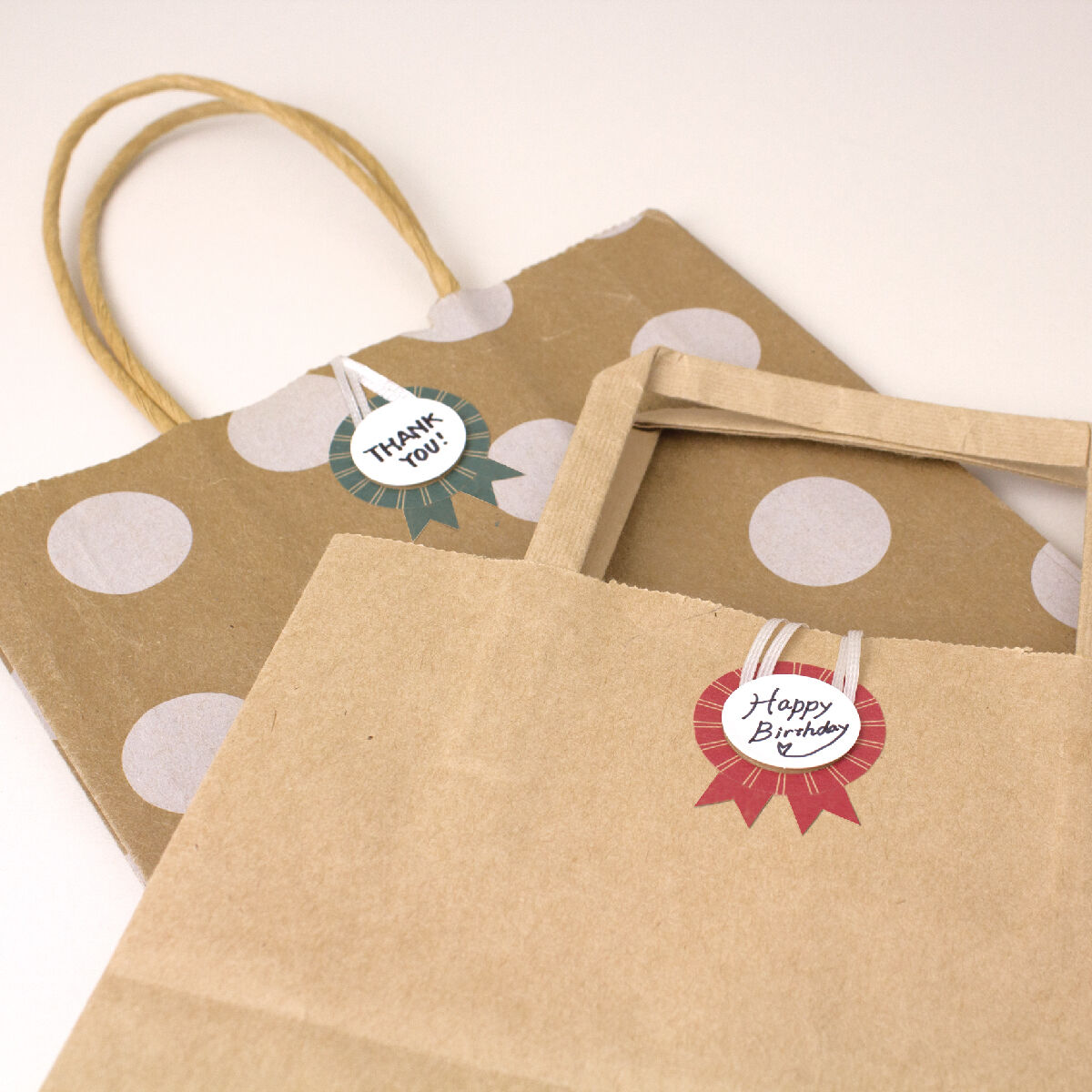 Yamazakura +lab String Sticker for Messages (Message Tack)