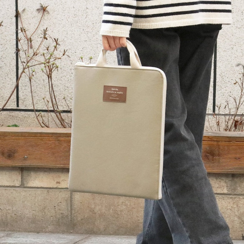 Iconic Cottony 13 Inch A4 Laptop Case