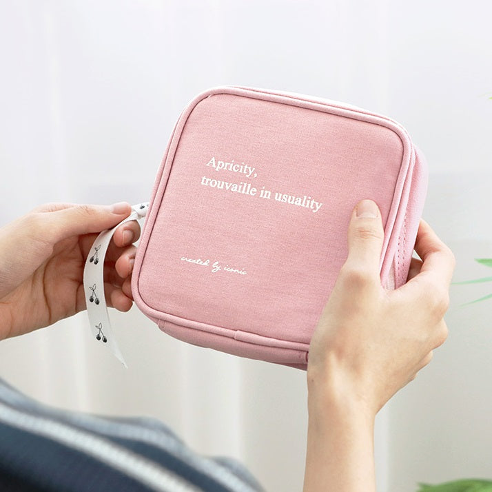 Iconic Cottony Cable Pouch