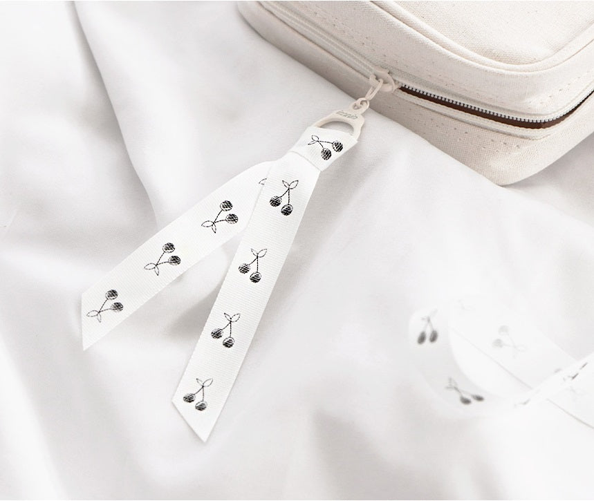 Iconic Cottony Cable Pouch