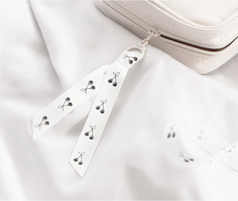 Iconic Cottony Cable Pouch