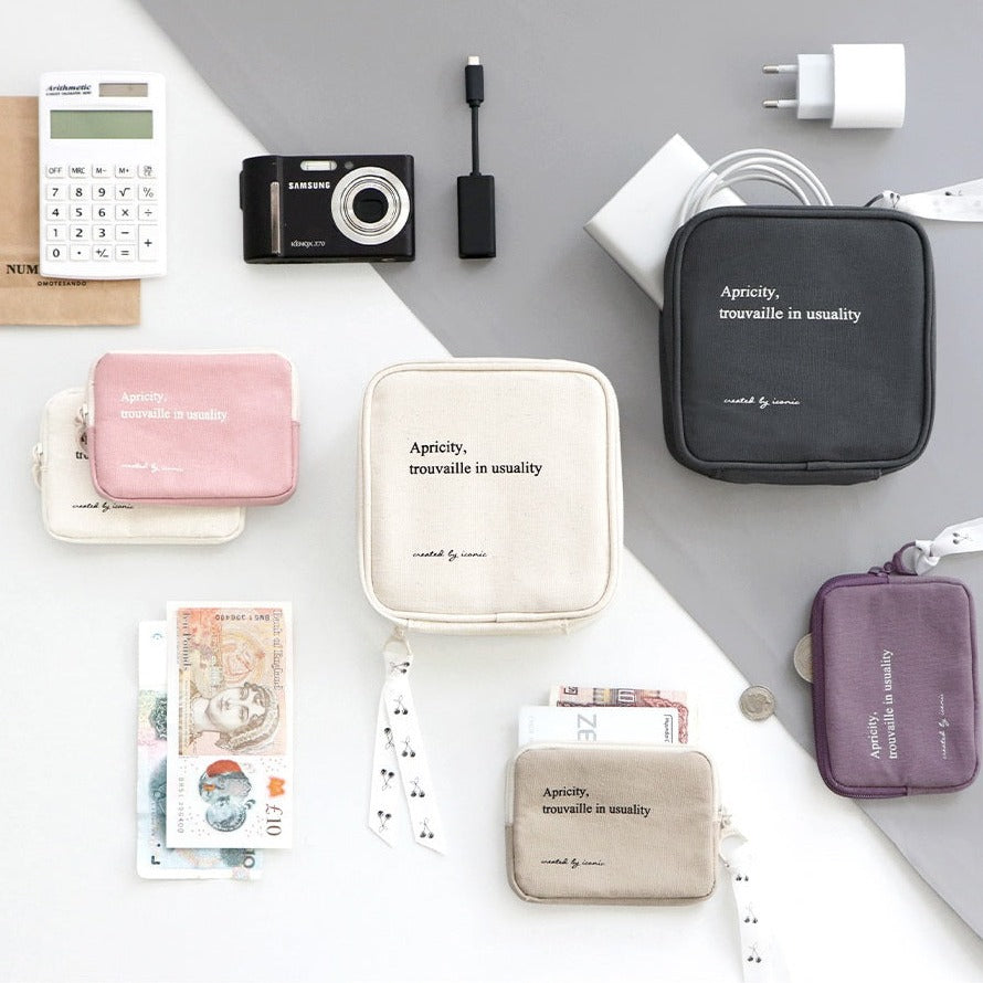 Iconic Cottony Cable Pouch