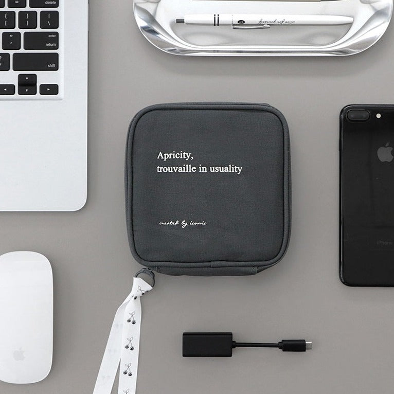 Iconic Cottony Cable Pouch