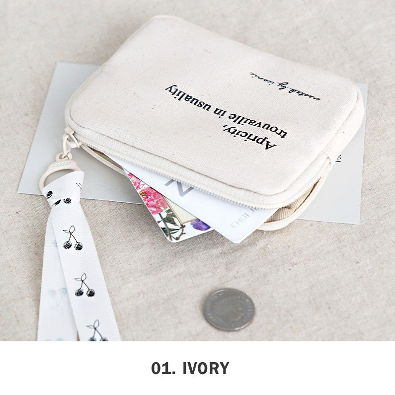 Iconic Cottony Card Holder