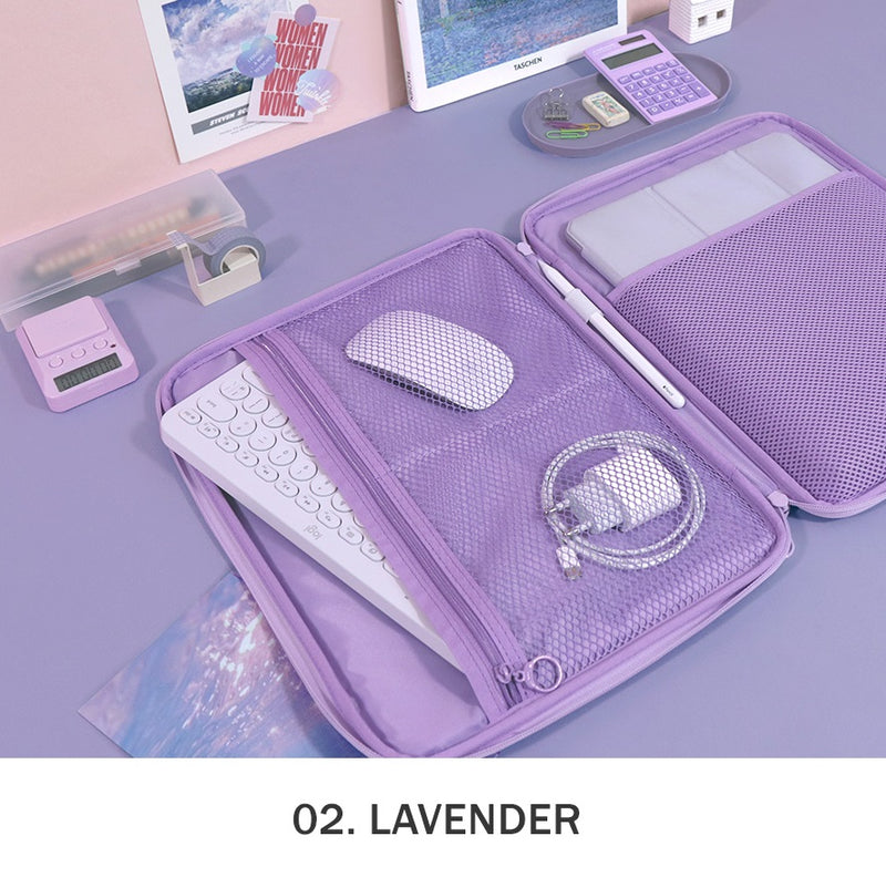 Iconic Cottony 13 Inch Clear Cover Laptop Case