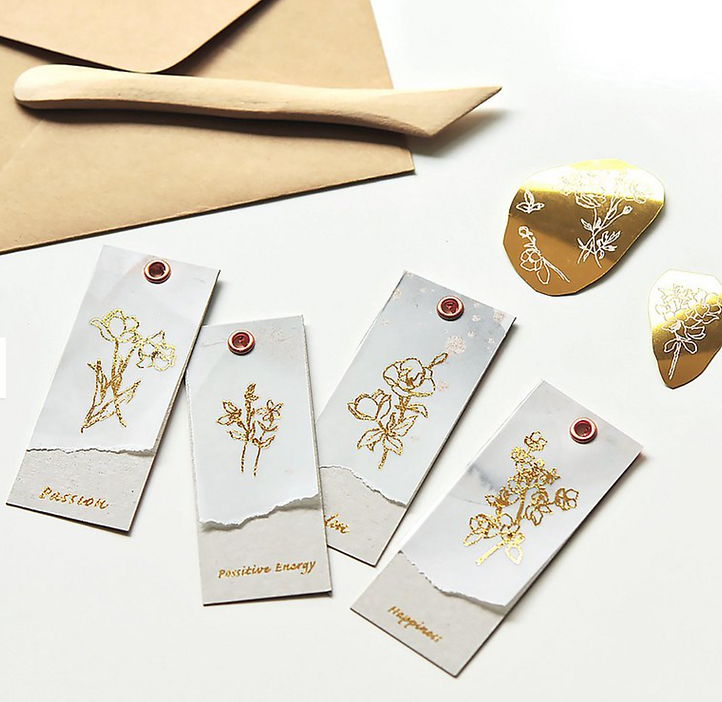 MU Lifestyle Gold Foil Print-On Sticker - Cheerful Golden Flower