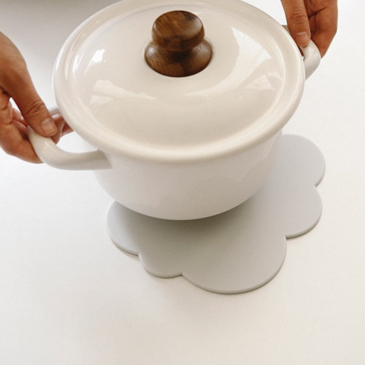 Dailylike Bonbon Silicone Trivet - Cloud (Cocoa)