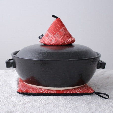 &NE Pot Trivet Mittens - Hana White