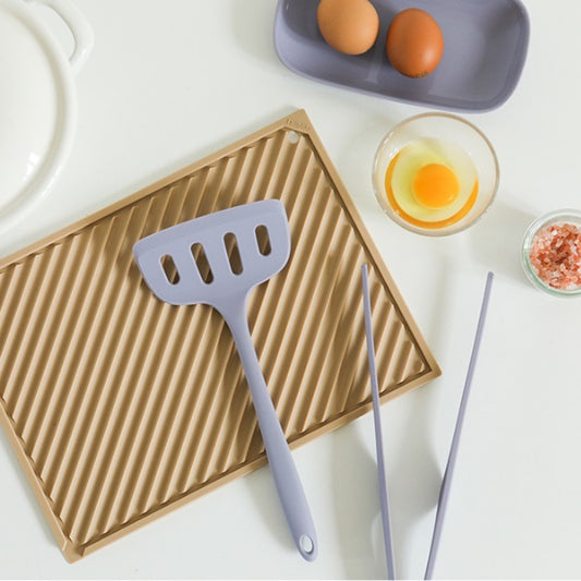 Dailylike Bonbon Silicone Utensils - 15 Egg Roll Turner (Violet)