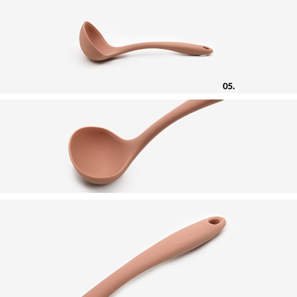 Dailylike Bonbon Silicone Utensils - 05 Mini Ladle (Dusty Rose)